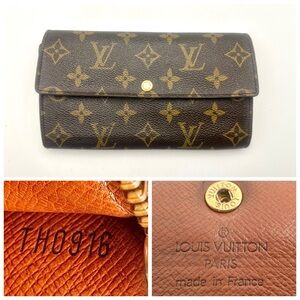 Authentic Louis Vuitton monogram Sarah wallet good condition